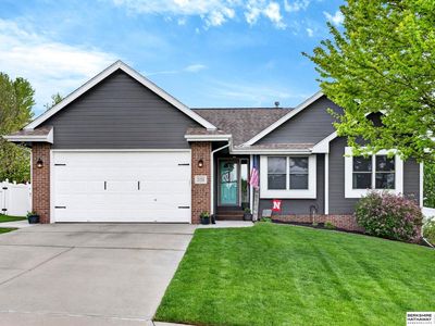 21211 McClellan Dr