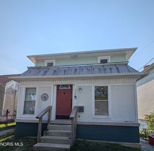 322 Ash St