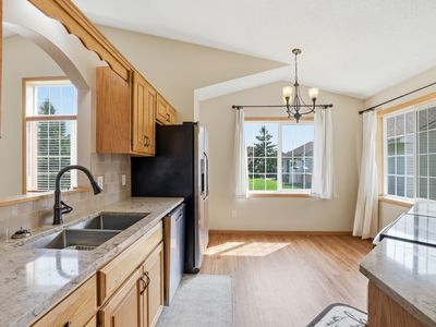 1761 Ojibway Dr