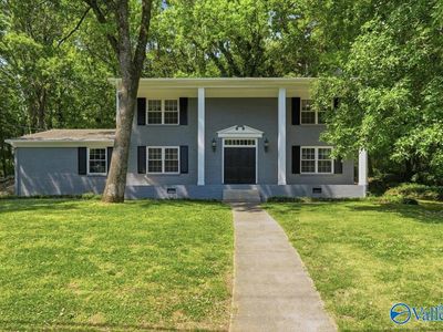 11013 Vivian Dr NW