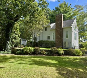 52 Haskell Rd