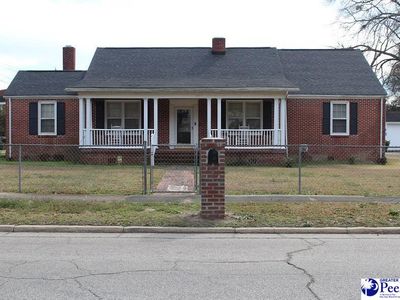 200 W Byrd St