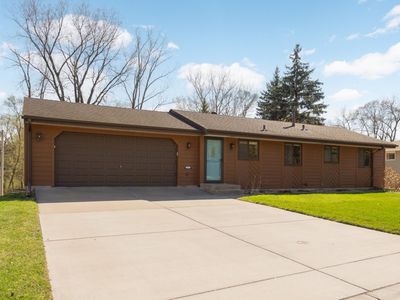 215 Stardust Blvd