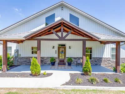 615 Little Swan Creek Rd