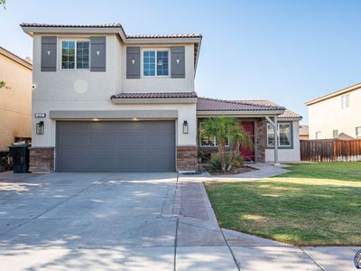 62 W Rocking Horse Dr