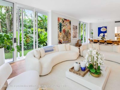 429 Australian Ave APT 3