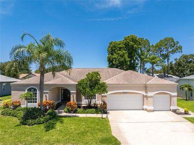 690 Weathersfield Dr