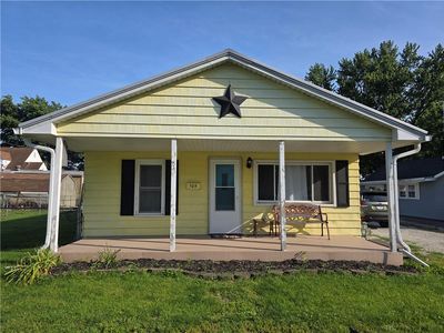 105 W South St