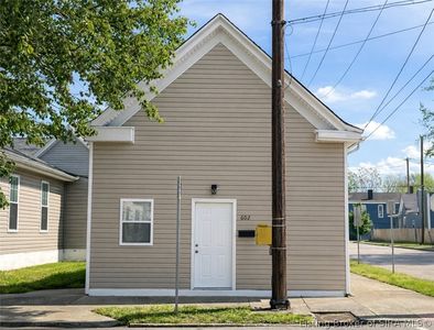 602 E 8th Street