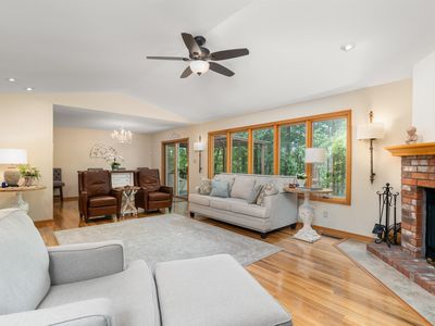 22 Laguna Way