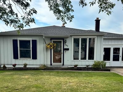 237 Brookside Dr