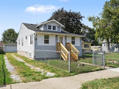 4844 Linden Ave