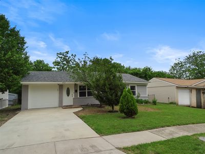 202 E Cober Dr