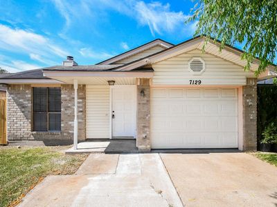 7129 Village Lake Dr