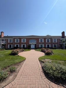 124 Carriage Way Dr APT 209B