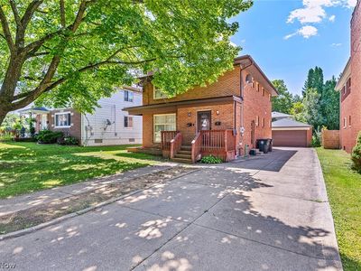 1768 & 1770 Liberty Dr