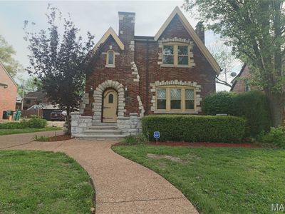 7326 Country Club Dr