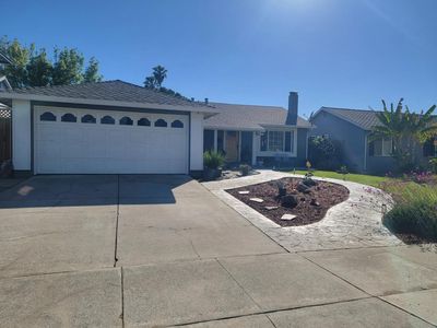 170 Burning Tree Dr