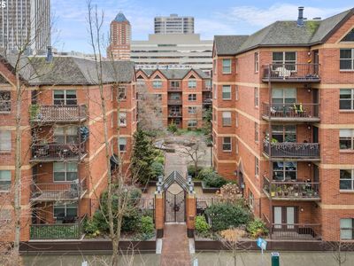 1500 SW Park Ave APT 303