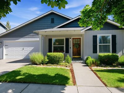 21370 NE Pecoraro Loop