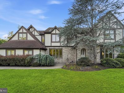 Property at 3 N Field Ct, Lawrence Township, NJ