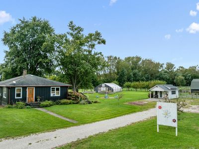 9962 Holden Rd