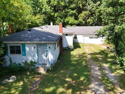 1516 Ruth Dr