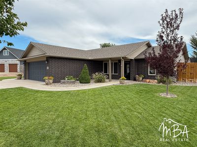 2340 Idlewild Way