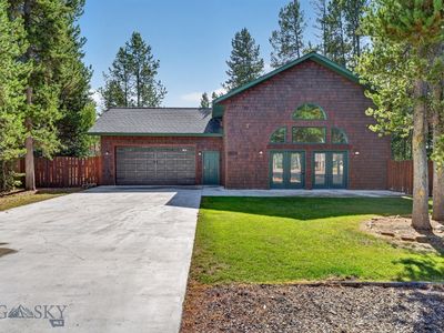 524 Grayling Ave