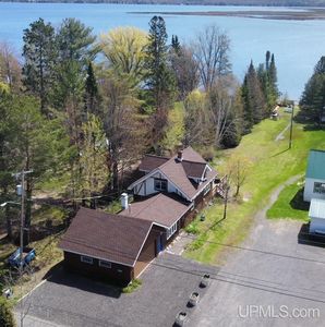 42840 Lakeshore Dr