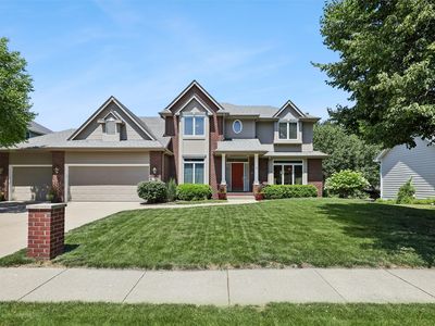 5773 Coachlight Ct