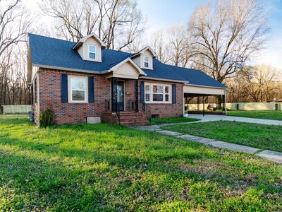 1353 Reed Ave