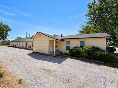 Property at 808 N Cherokee Ave, Claremore, OK