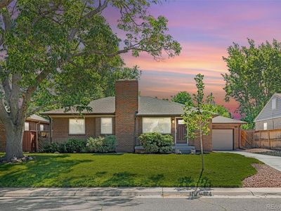 2880 N Glencoe Street