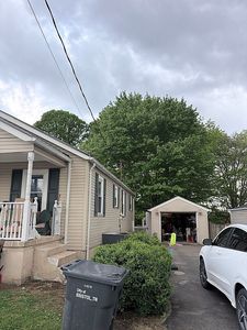 306 Hale St