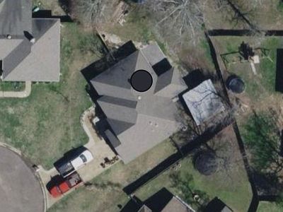 906 Oakwood Cv