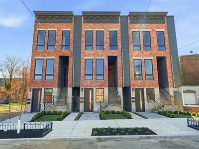 27 Clinton Ave