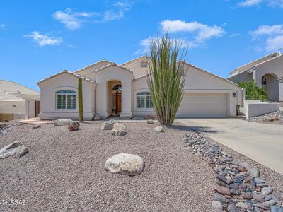 3671 W Bellewood Pl