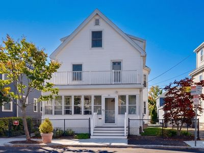 30 Montgomery St