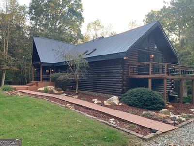 11 Foxfire Rd