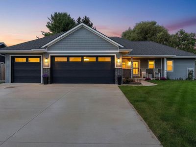 800 Moonbeam LANE