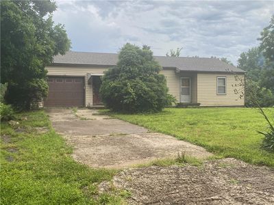 Property at 1211 Quincy St, Leavenworth, KS