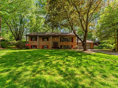 4104 Crescent Hills Dr