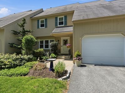 20 Rosslare Dr #20