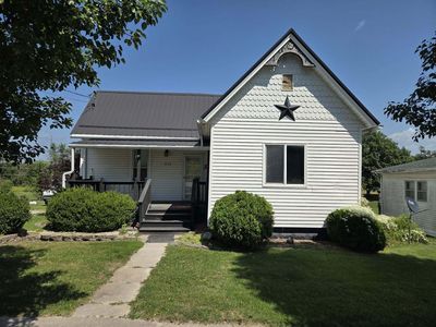 Property at 505 E Main St, Perry, MO