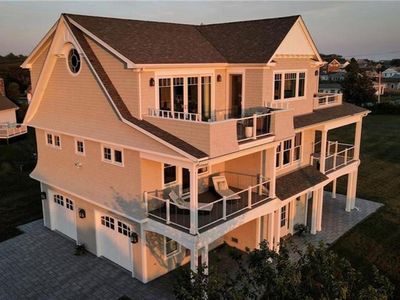 154 Saltaire Ave