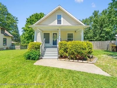 1332 W Valley Rd