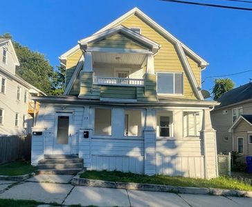 33-35 Algonquin Pl
