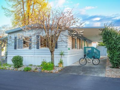 2412 Foothill Blvd SPC 183