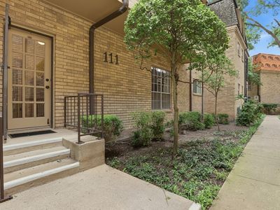 4312 Bellaire Dr S APT 111